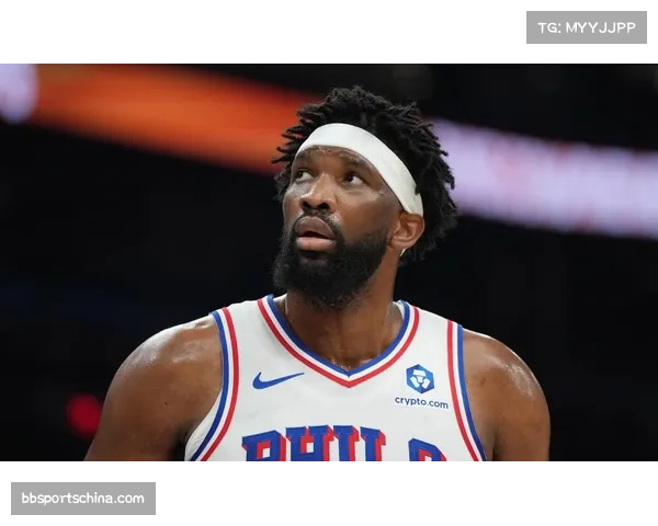 恩比德腹斜肌拉伤反复发作 76人核心出勤率再成疑问 恩比德腹斜肌拉伤反复发作 76人核心出勤率再成疑问