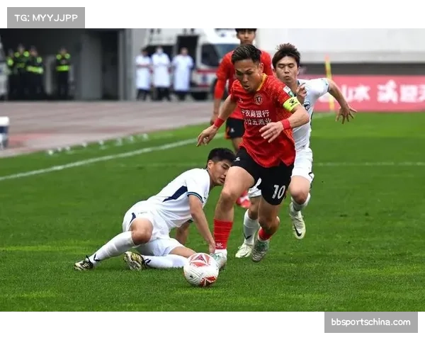 辽宁铁人主场掀翻北京国安 升班马两连胜跻身积分榜前列